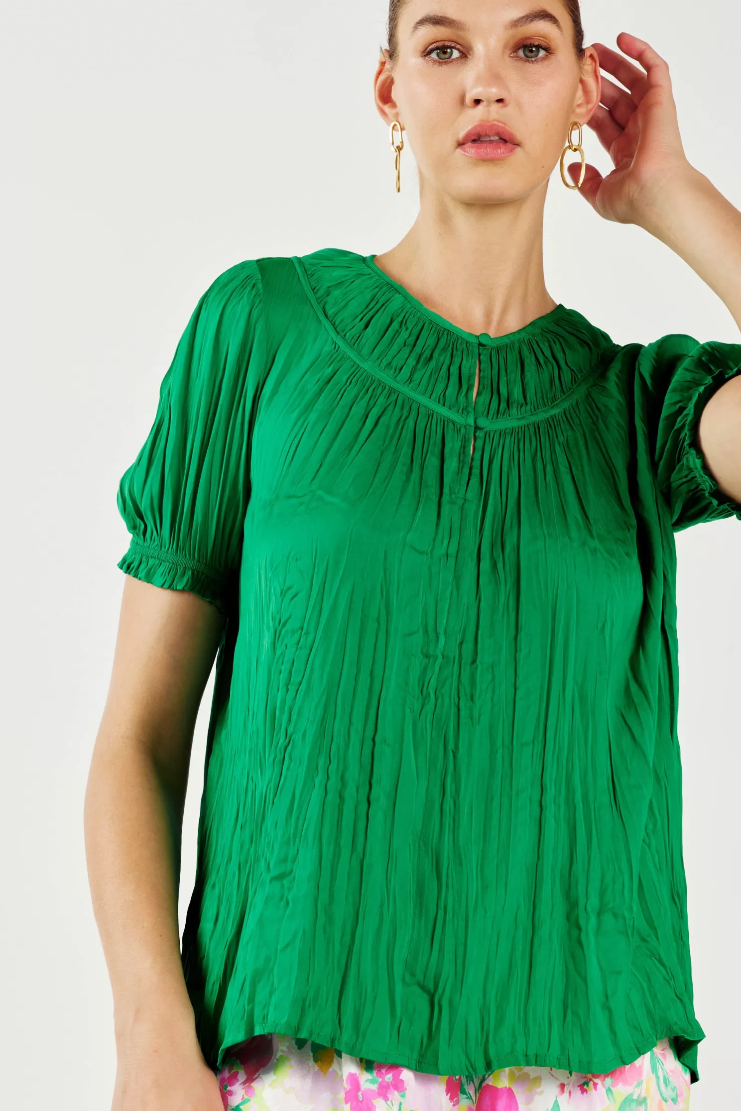 New Brooklyn Crinkle Top Blouses | Short Sleeve Tops