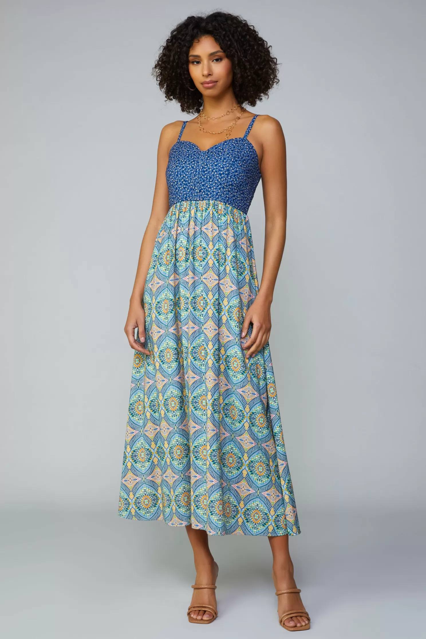 Outlet Contrast Quilted Maxi Dress Maxi Dresses