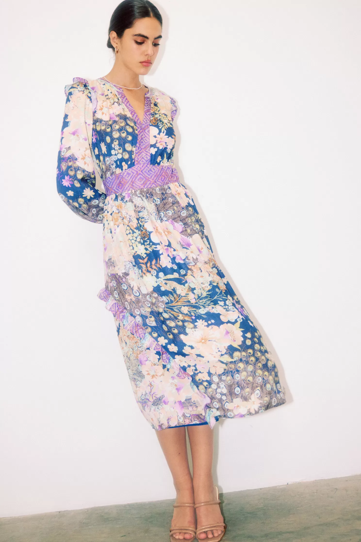 Outlet Emmaline Peacock Floral Dress Midi Dresses