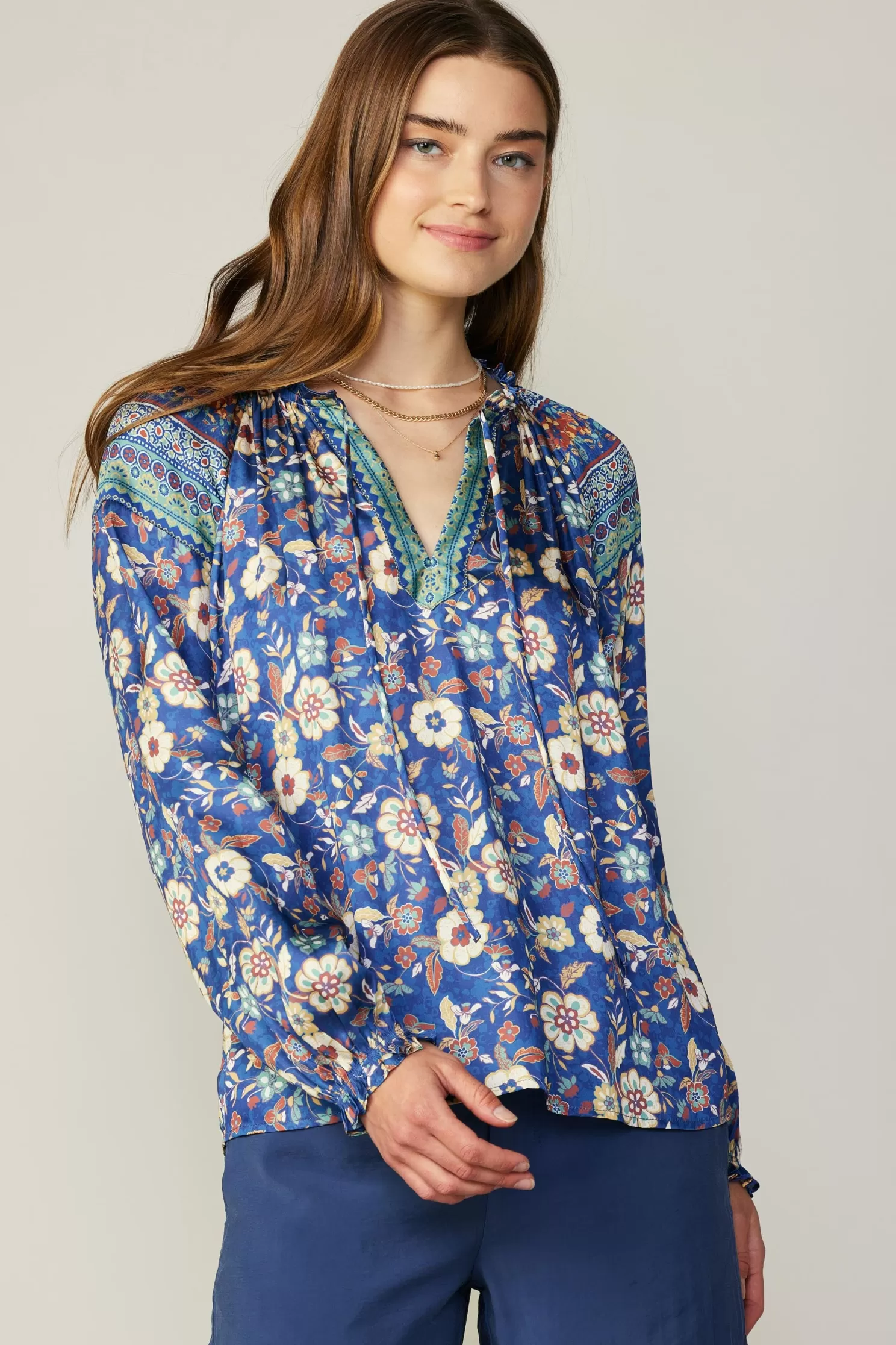 Outlet Floral Border Print Blouse Blouses | Long Sleeve Tops