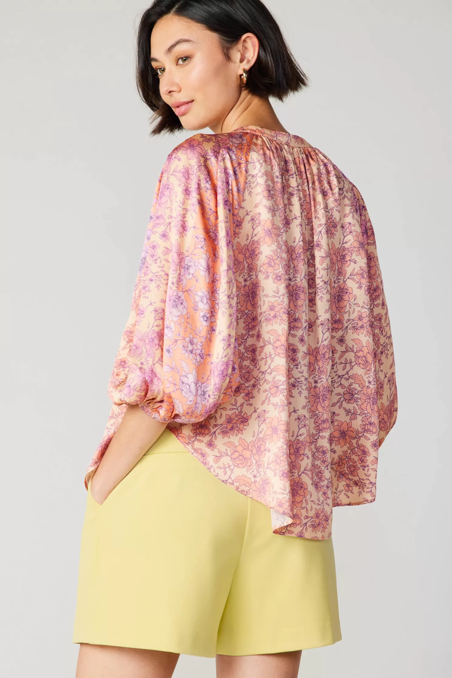 Fashion Floral Cuffed Sleeve Blouse Blouses