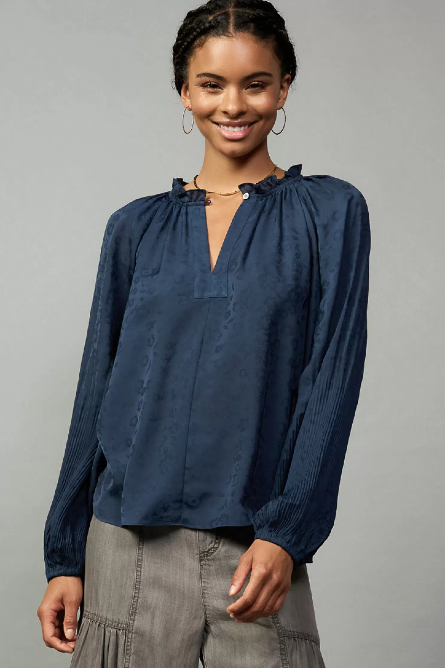 Flash Sale Floral Jacquard Pleated Blouse Blouses | Long Sleeve Tops