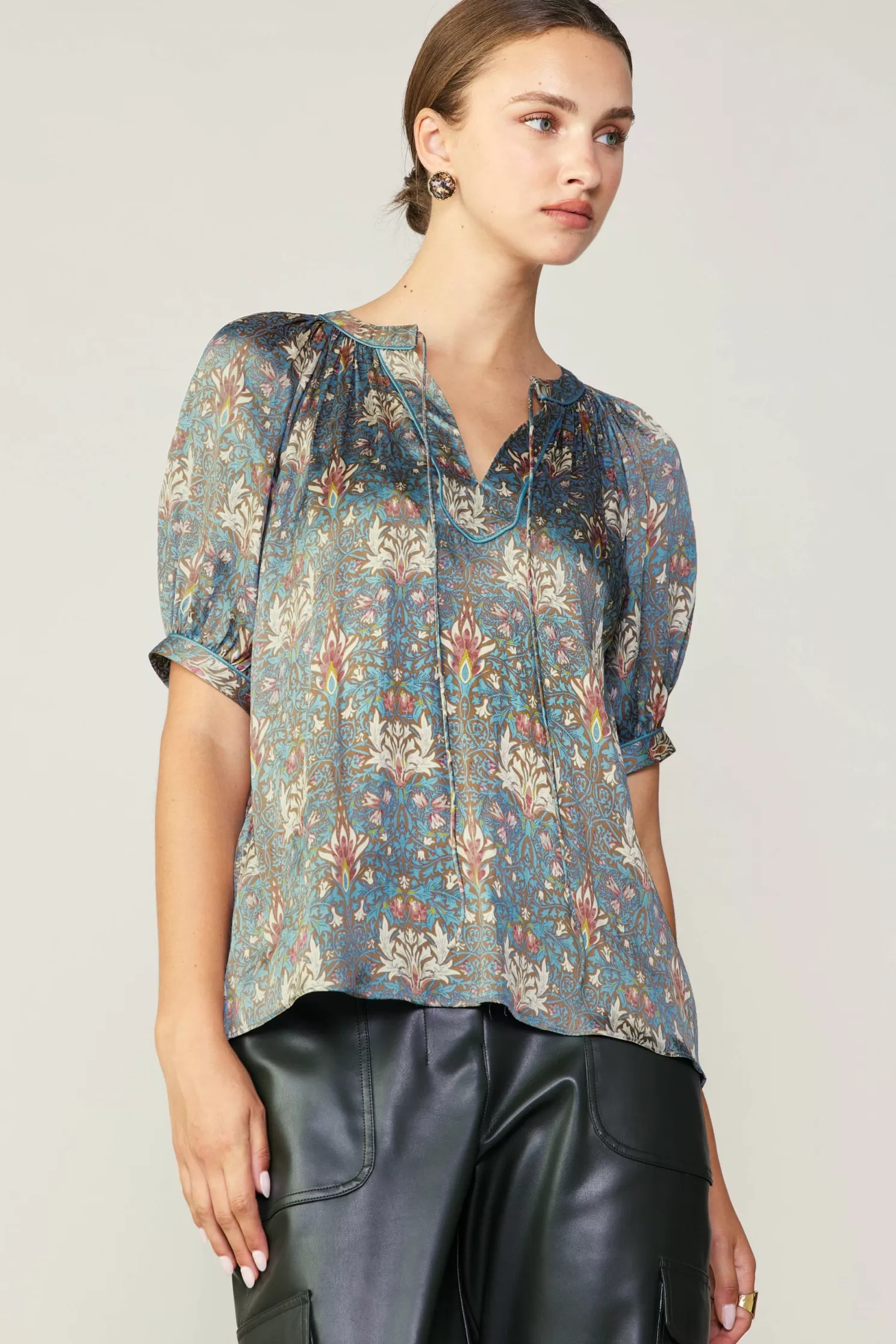 Hot Floral Nouveau Split Neck Blouse Blouses | Short Sleeve Tops