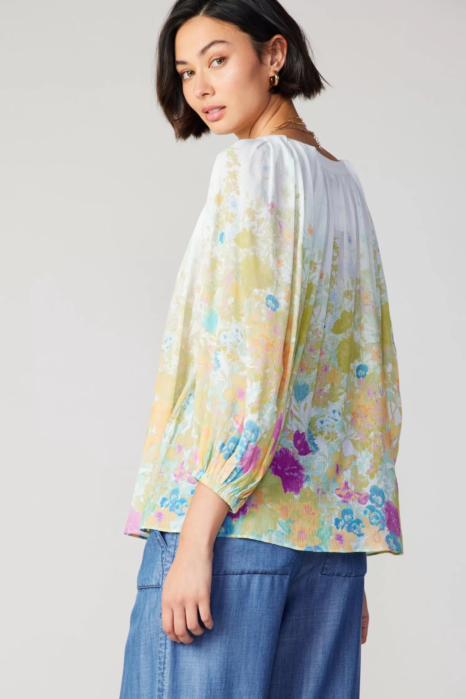 Best Gradient Floral Motif Blouse Blouses