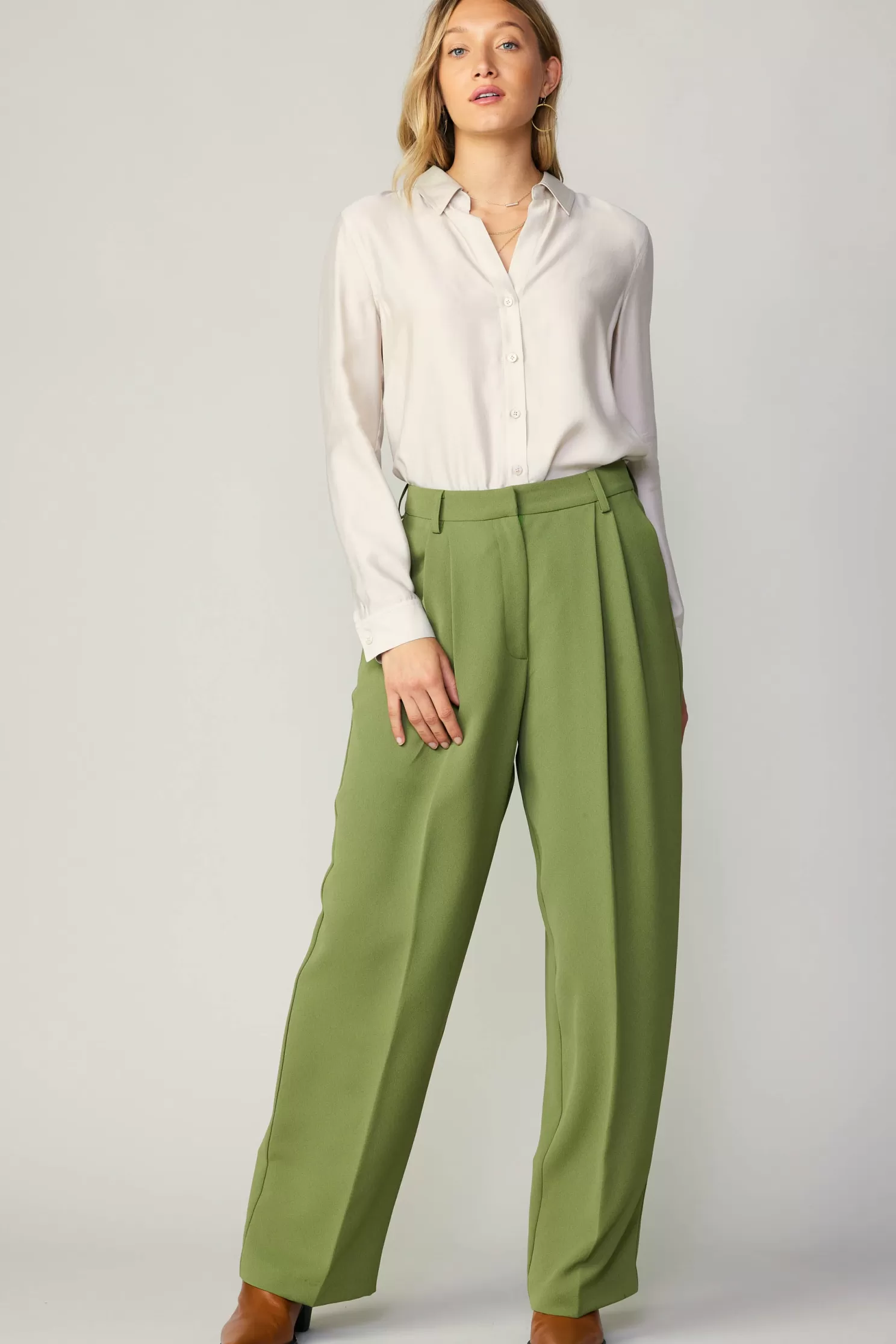 Hot Pintucked Trousers Sets | BOTTOMS