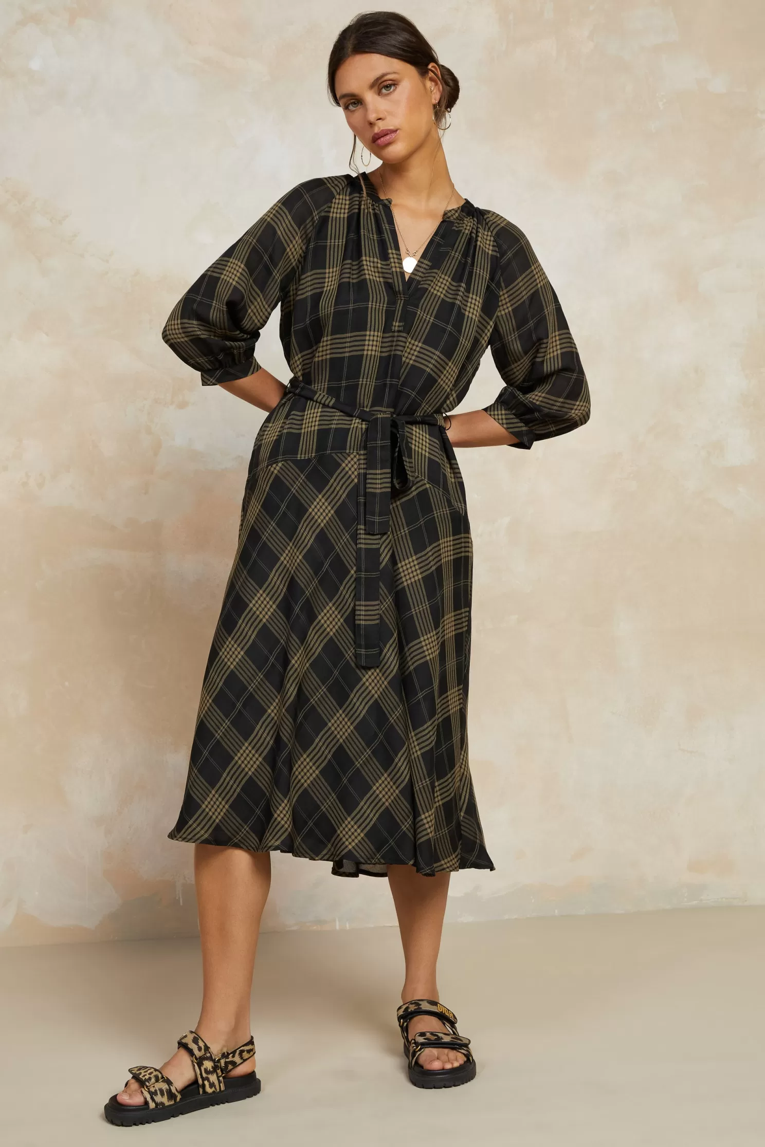 New Plaid Midi Dress Midi Dresses