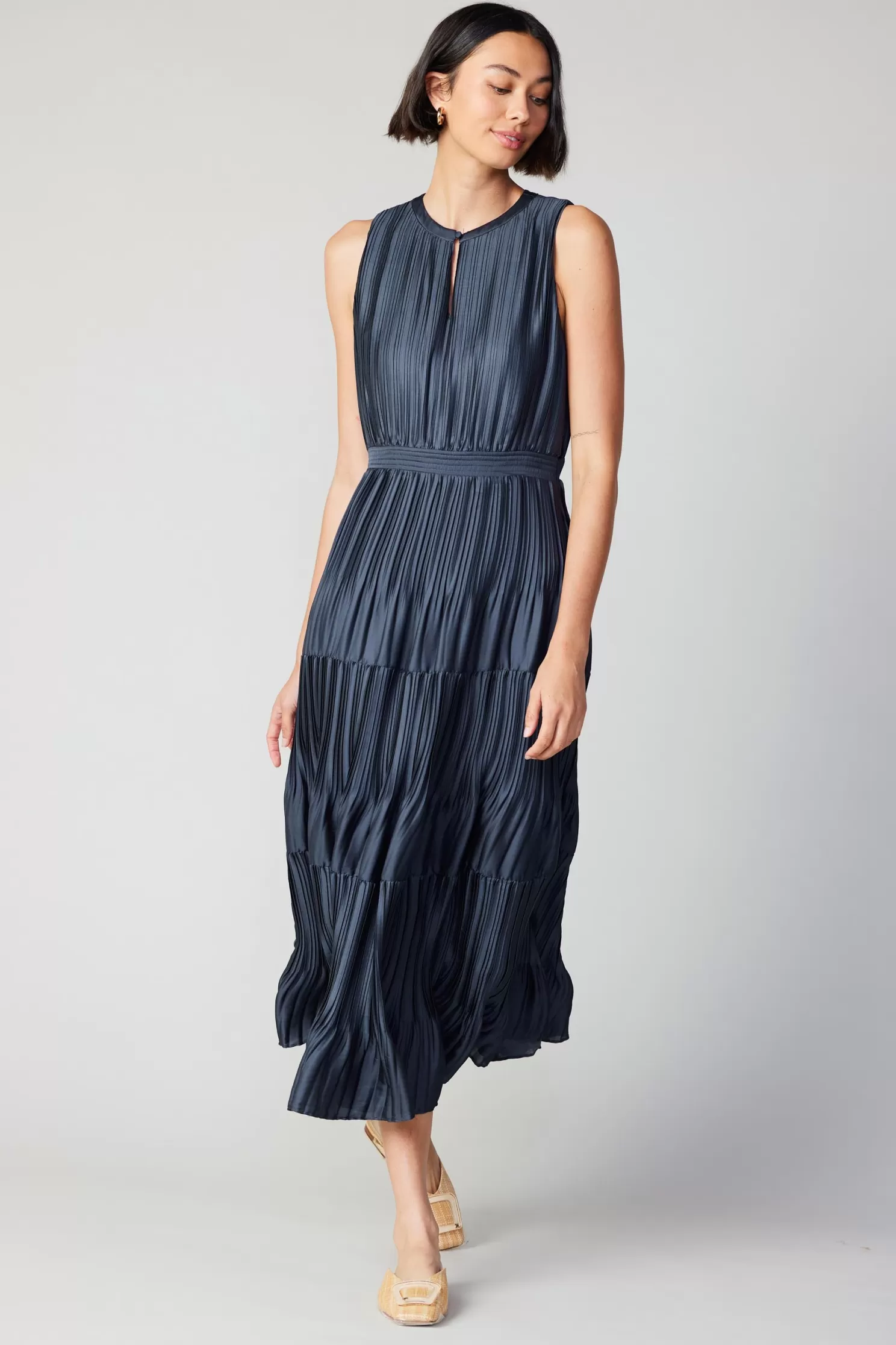 Hot Pleated Sleeveless Maxi Dress Maxi Dresses