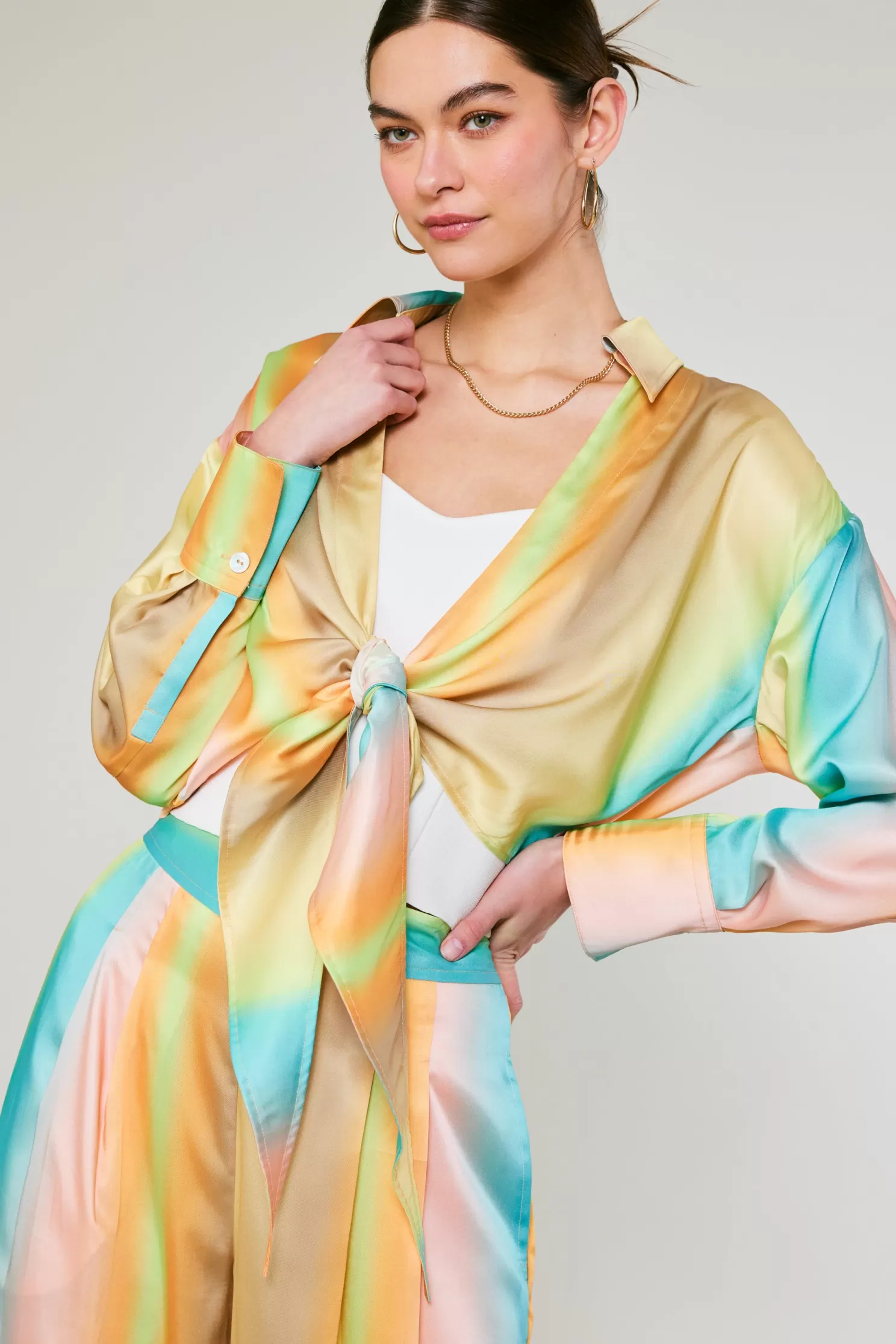 Online Prismatic Gradient Front Tie Shirt Long Sleeve Tops