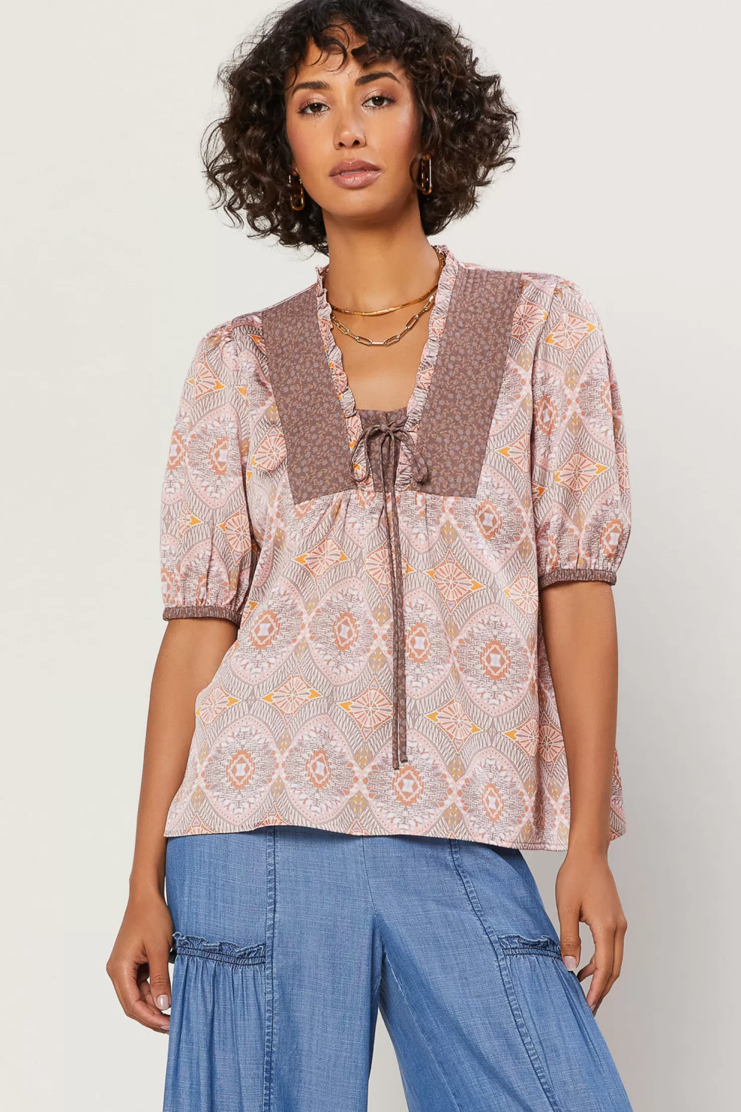 Best Quilt Contrast Motif Top Blouses | Short Sleeve Tops