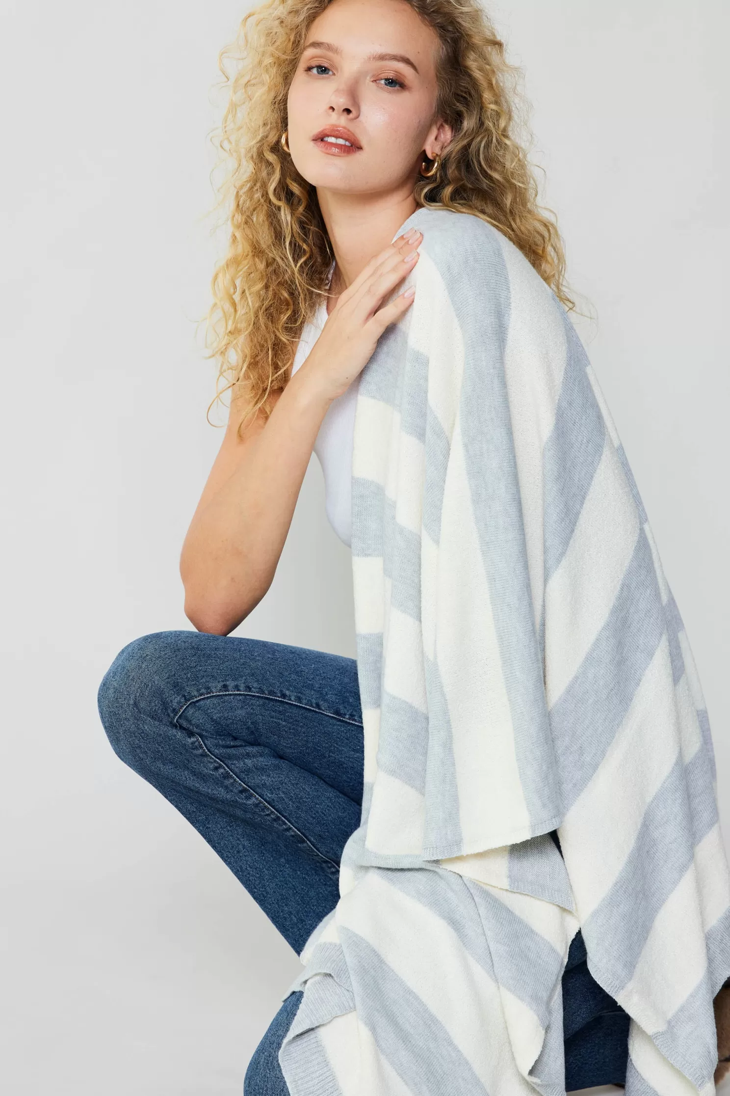 Fashion Striped Textured Throw Blanket Accessories