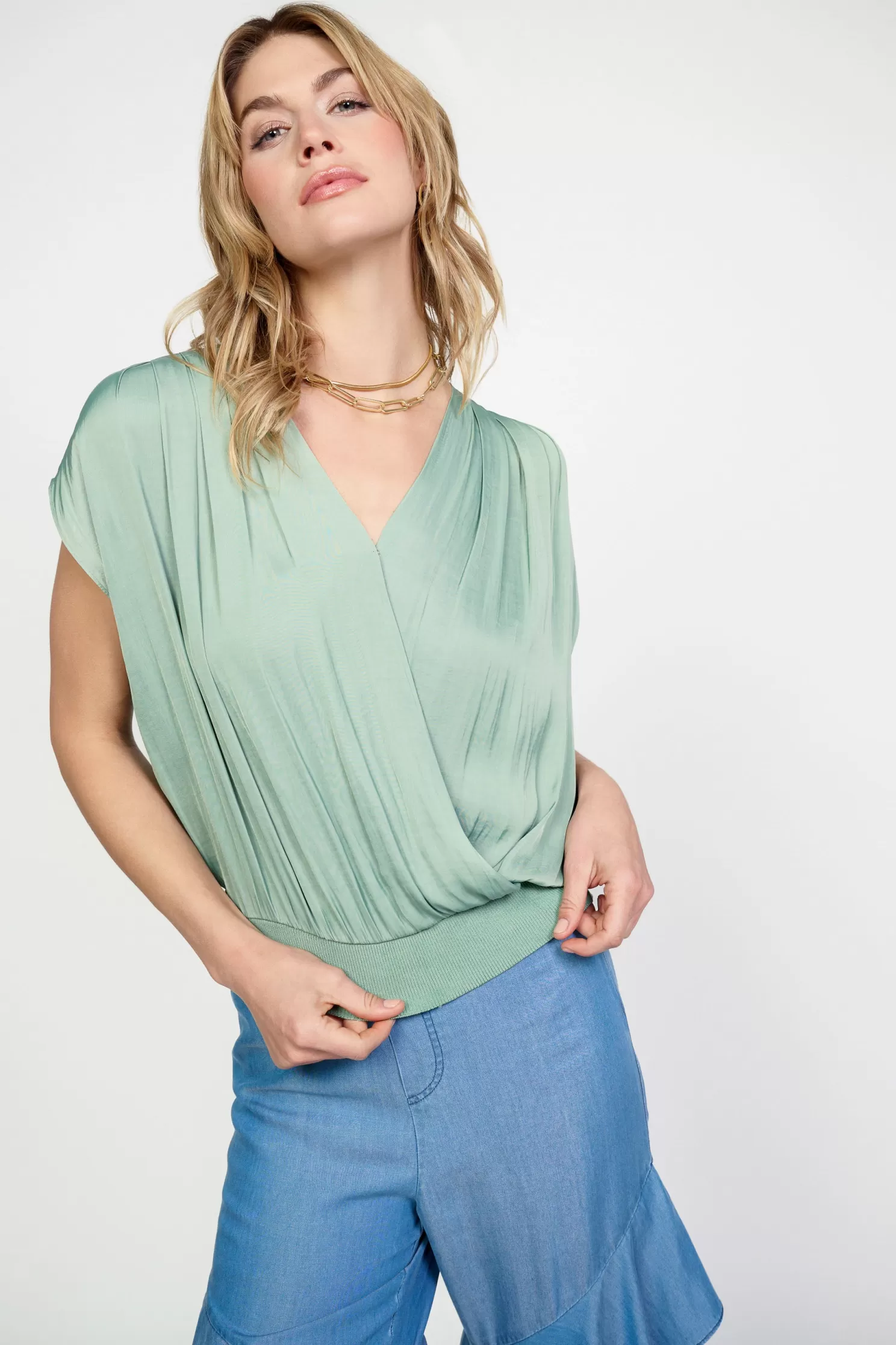 Outlet Surplice Sleeveless Blouse Blouses | Short Sleeve Tops